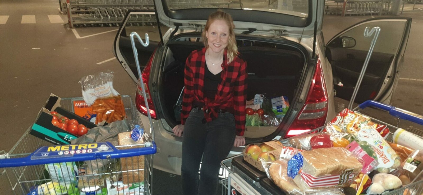 Annika Fohn mit Großeinkauf für die Einkaufshelden