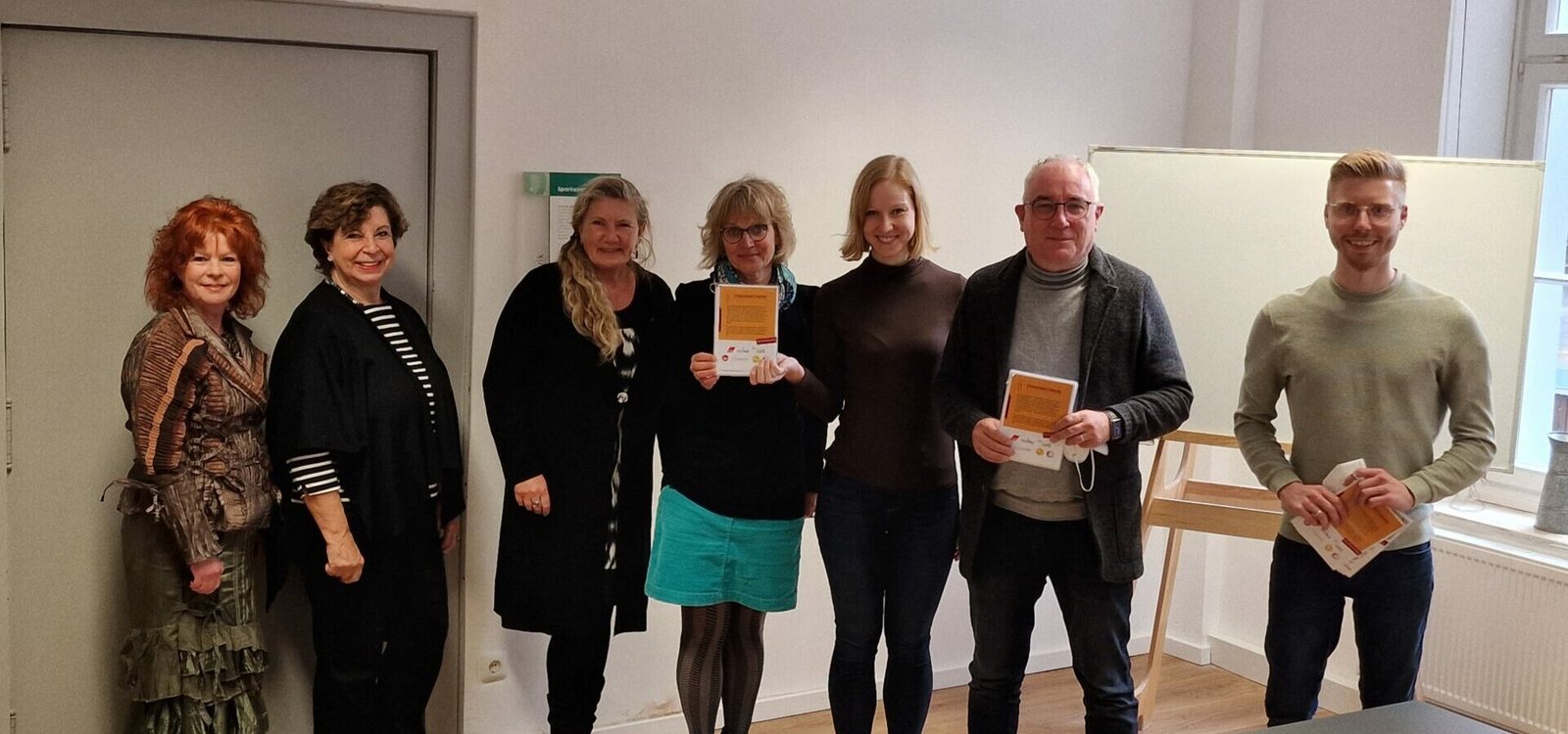 Gruppenfoto der Teilnehmerinnen und Teilnehmer