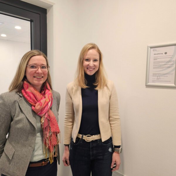 Foto des Treffens bei ECM mit Dr. Jennifer Wessling